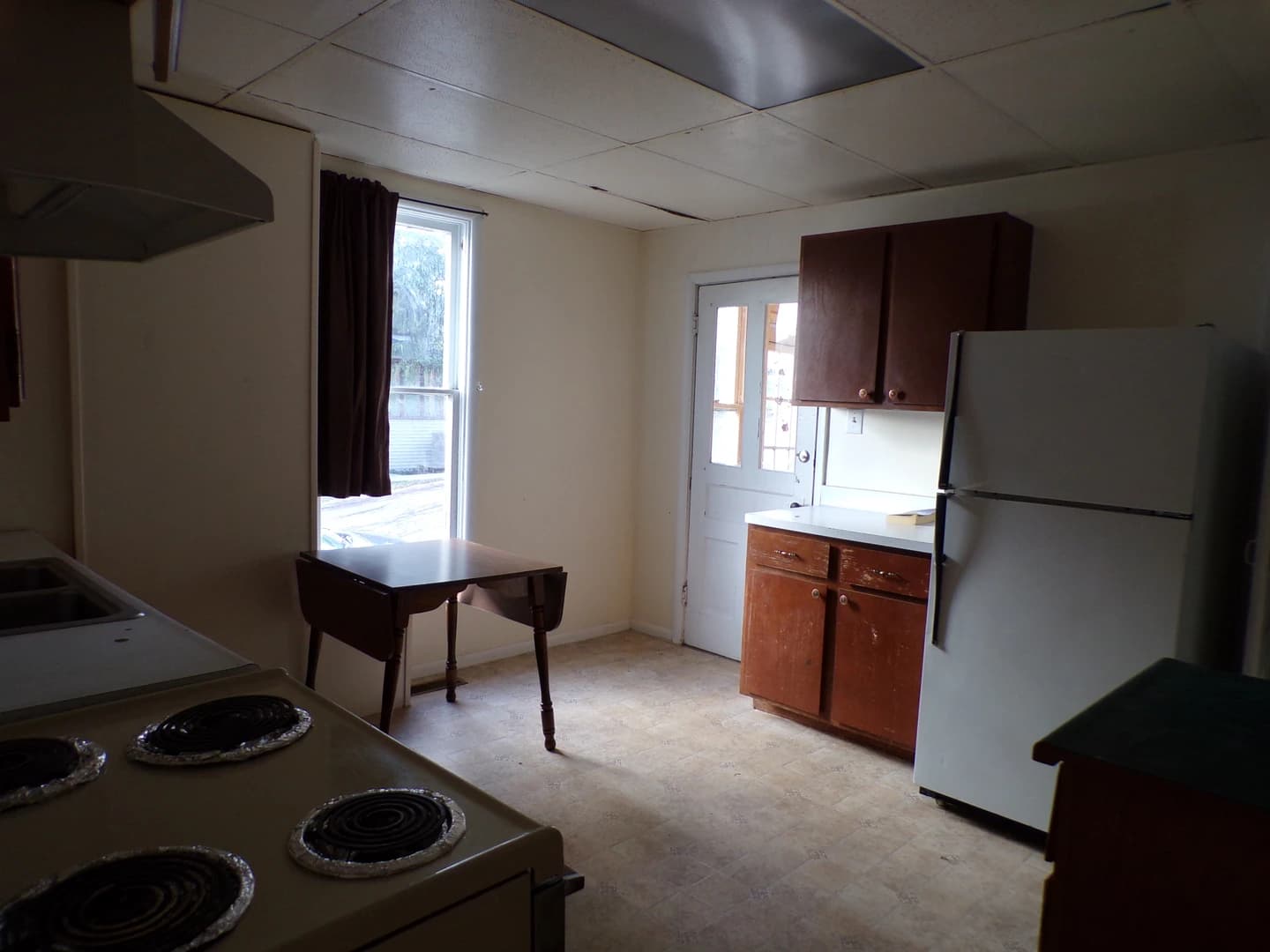 1129 E. Houghton thumbnail 5