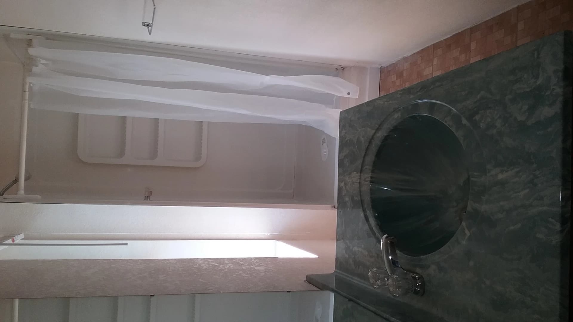 1201 Diamond thumbnail 14