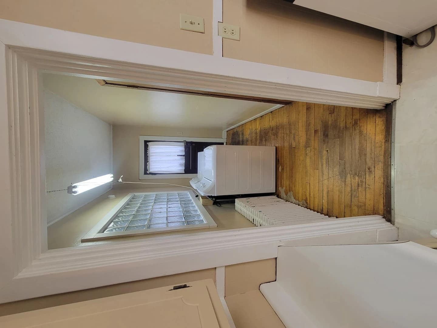 304 Garnet thumbnail 14