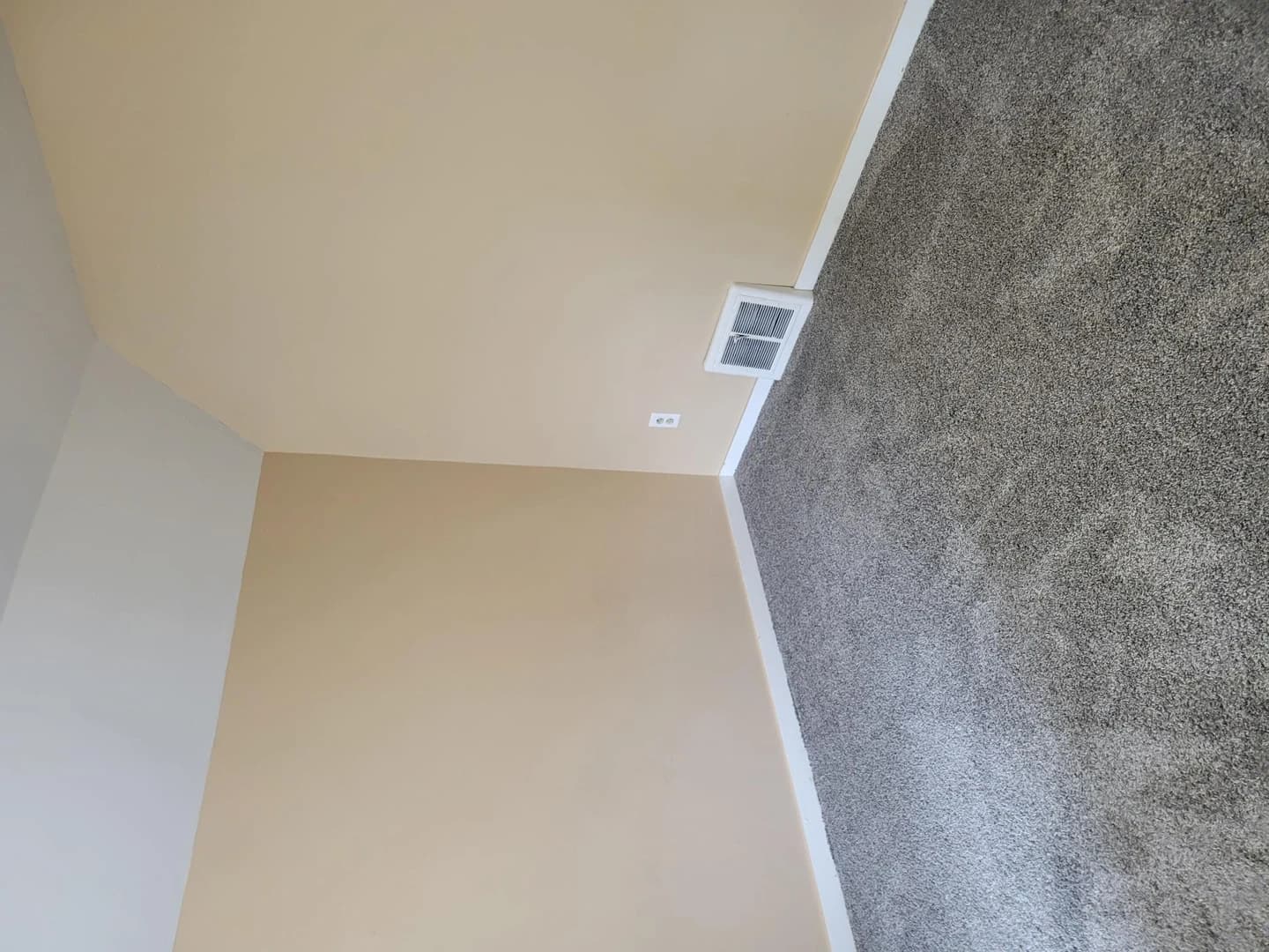 810 East South thumbnail 3