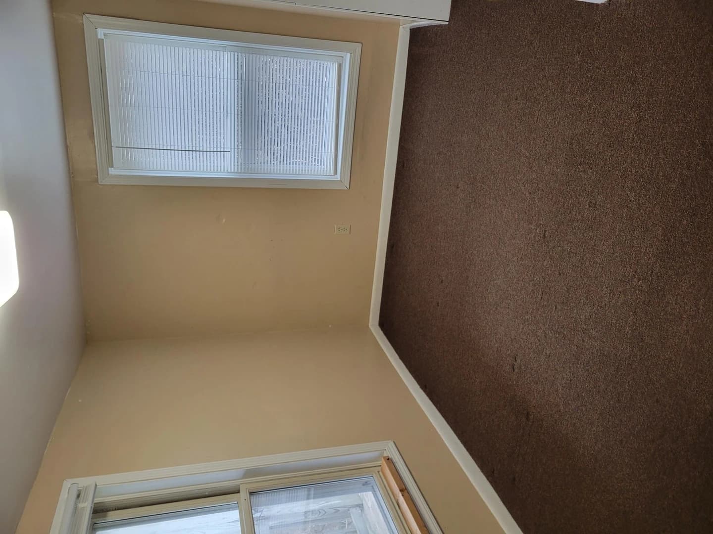 810 East South thumbnail 4