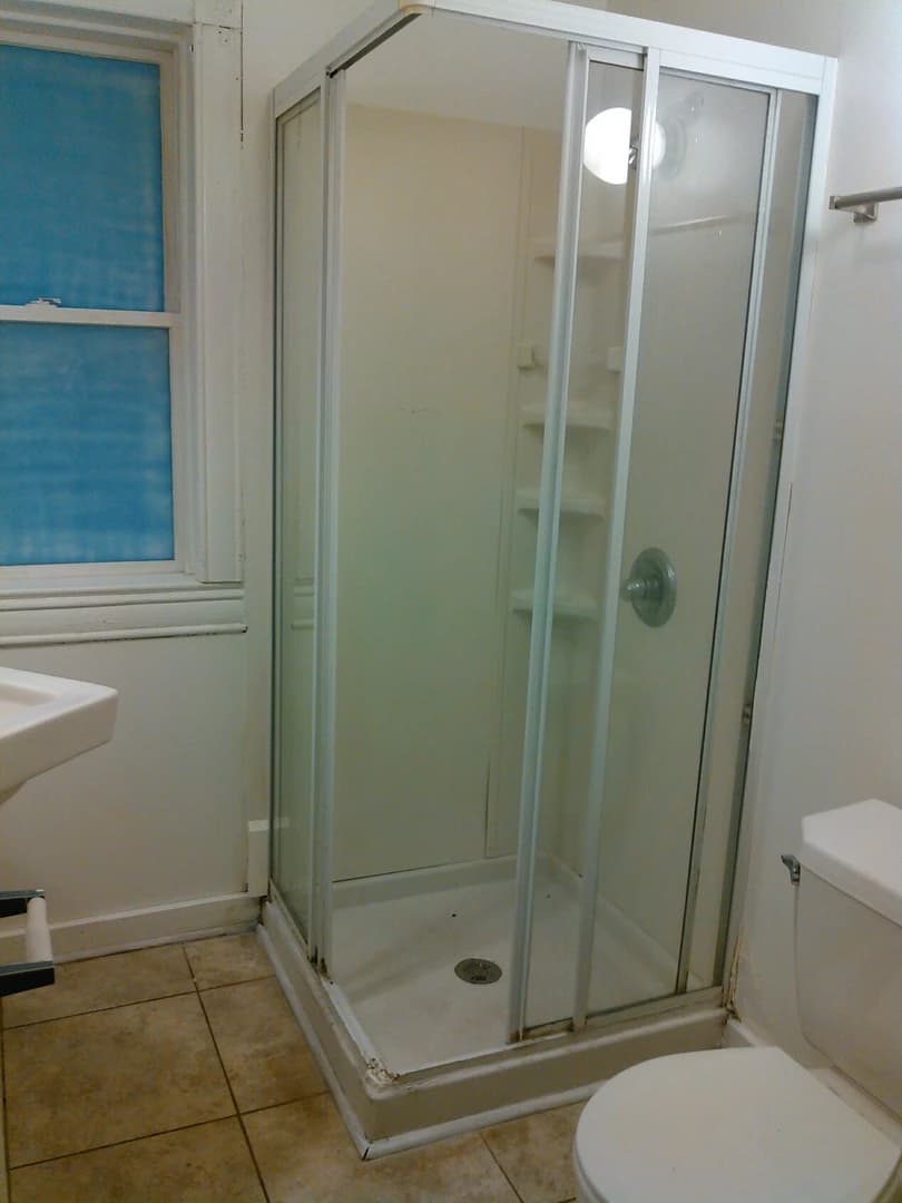 200 Vivian thumbnail 9