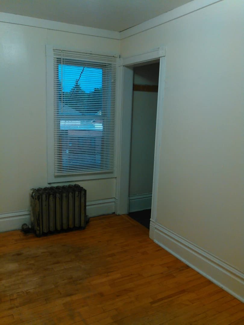 200 Vivian thumbnail 15