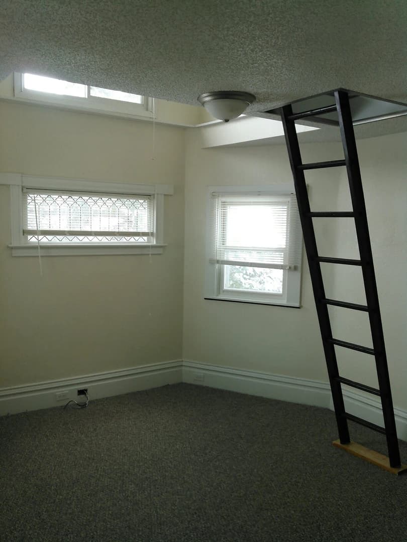 225 Hubbell thumbnail 11