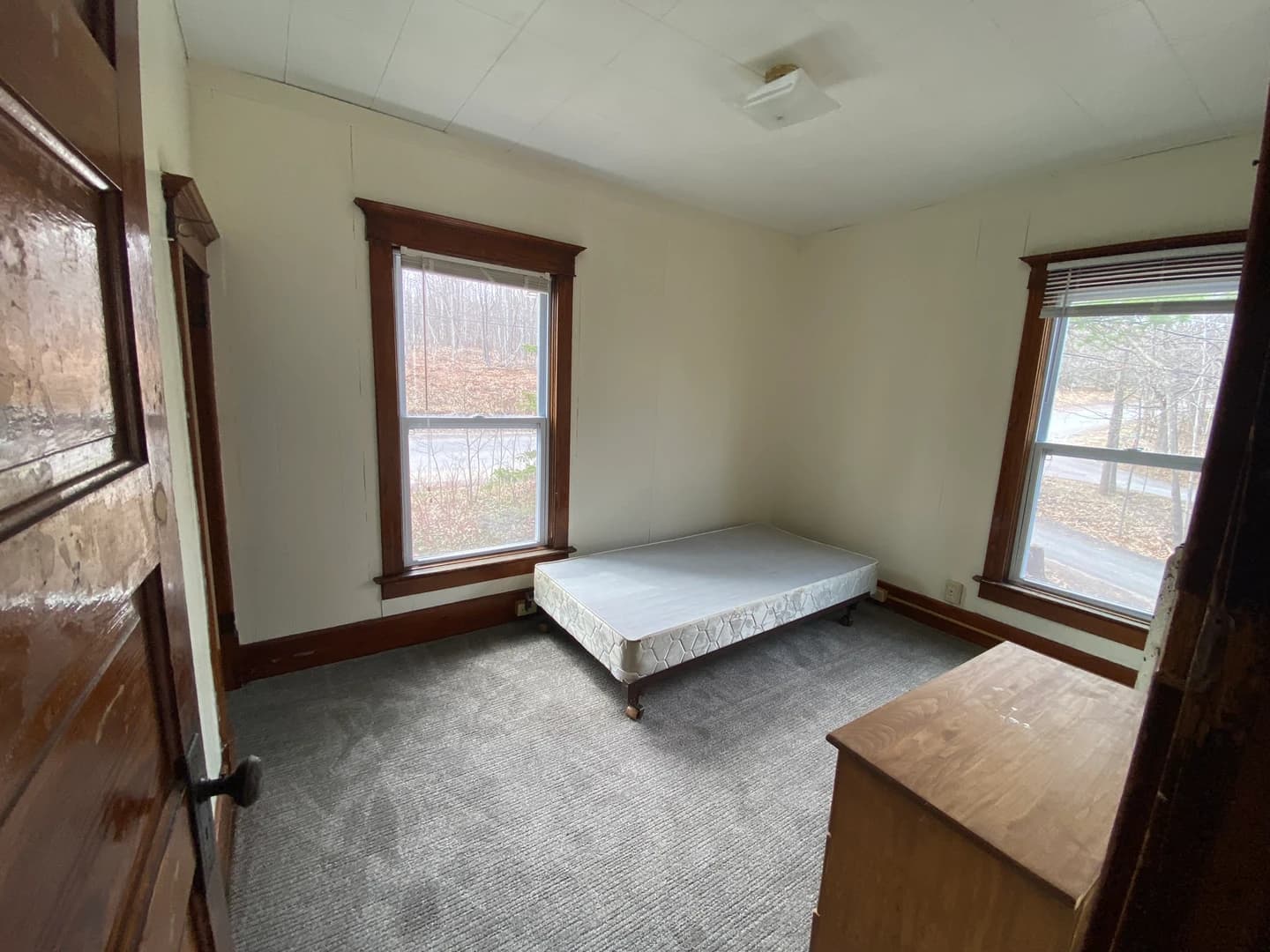 226 Hubbell thumbnail 7