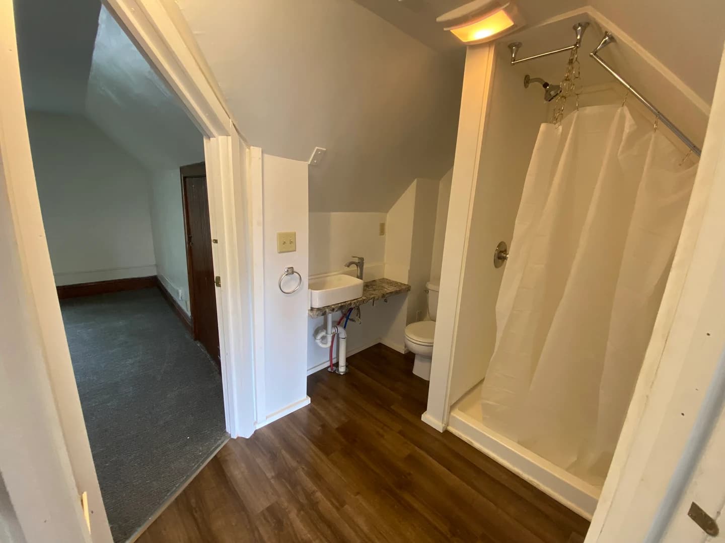 226 Hubbell thumbnail 9