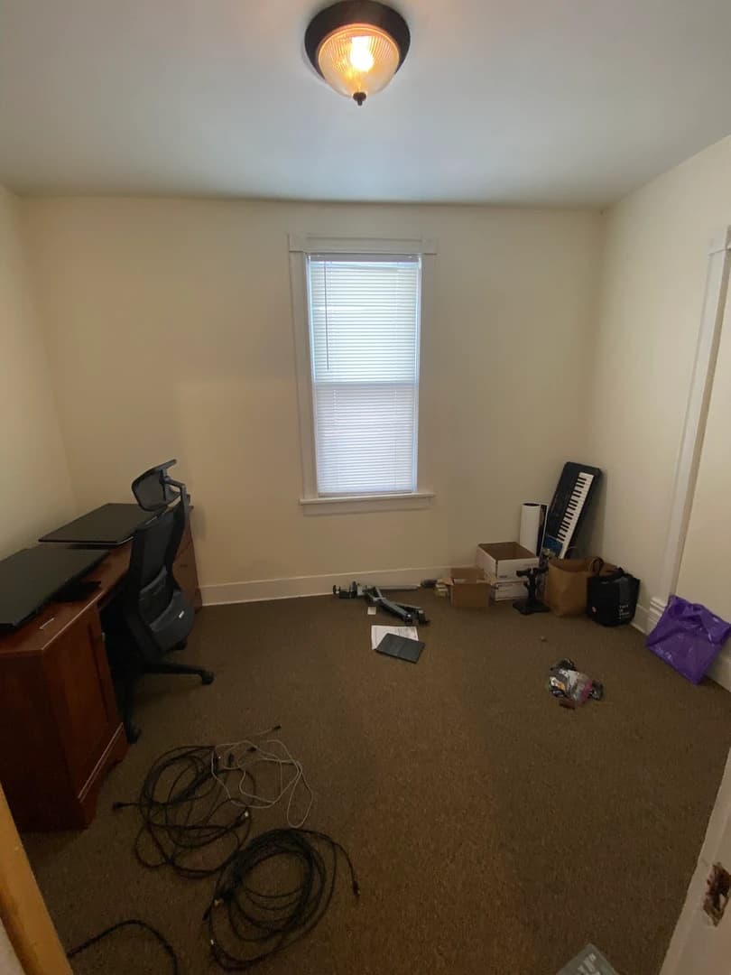 202 Vivian thumbnail 6