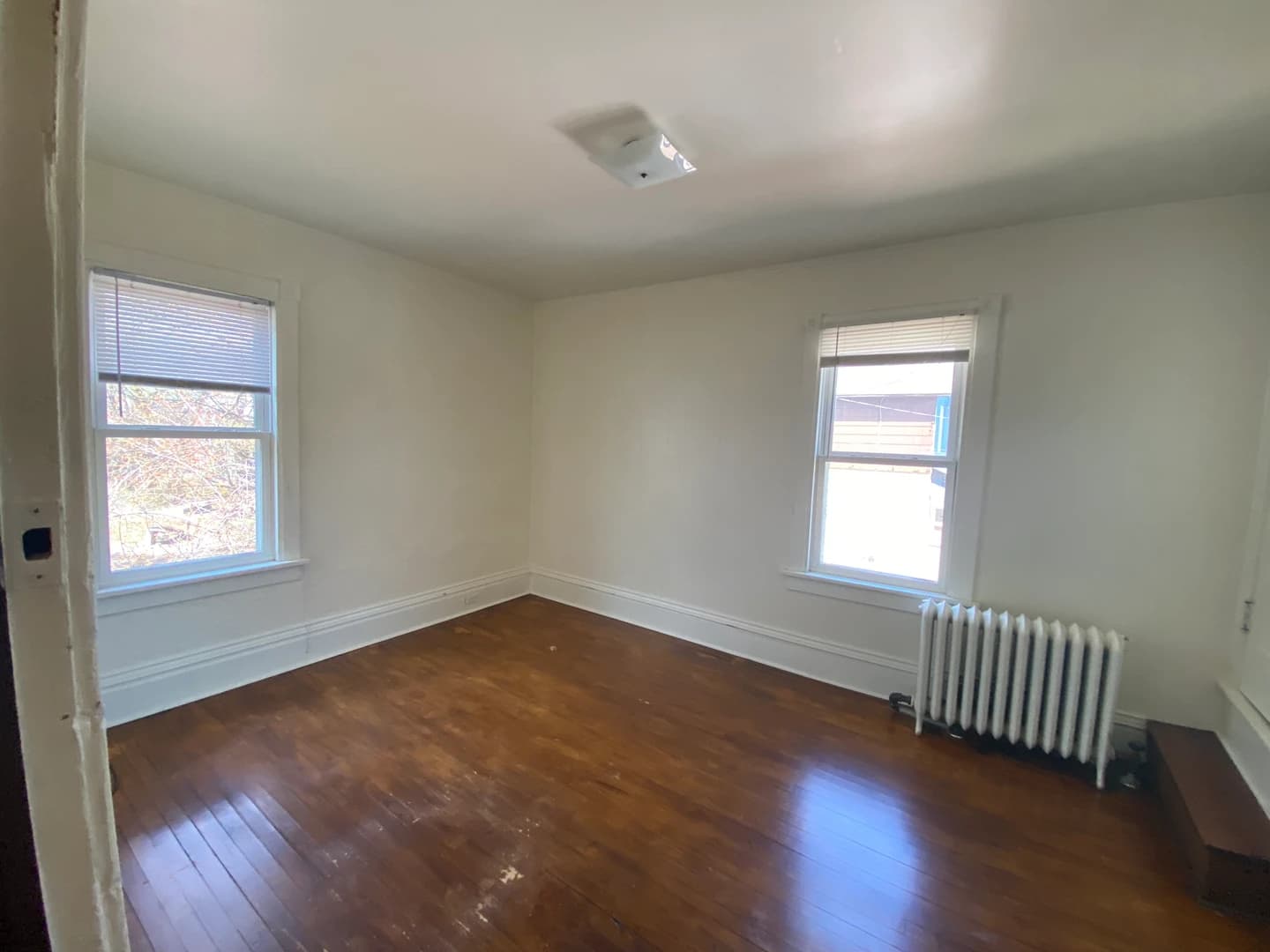 204 Vivian thumbnail 5