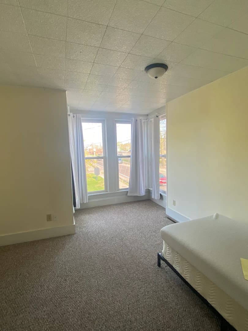 324 Hancock thumbnail 6