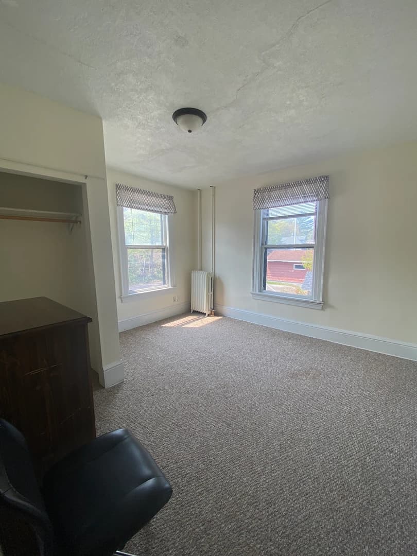 1207 Ruby thumbnail 16