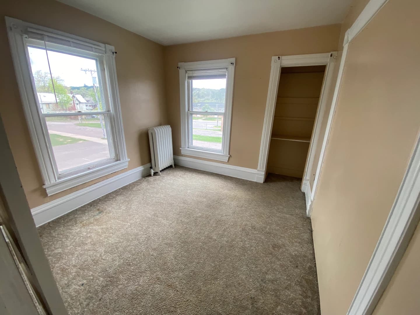 1305 Ruby thumbnail 3