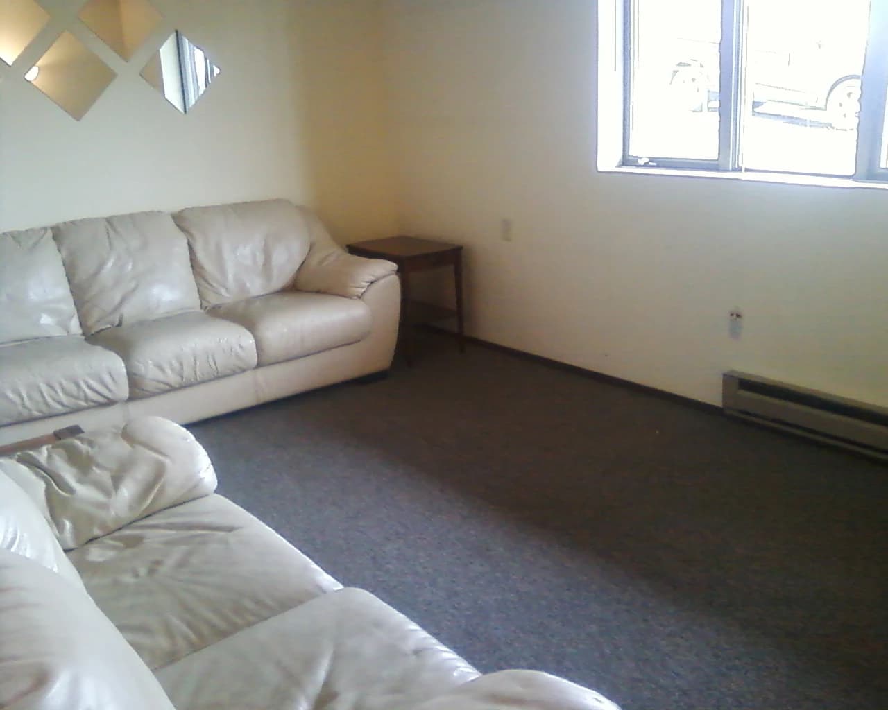 Lakeshore Apartments thumbnail 3