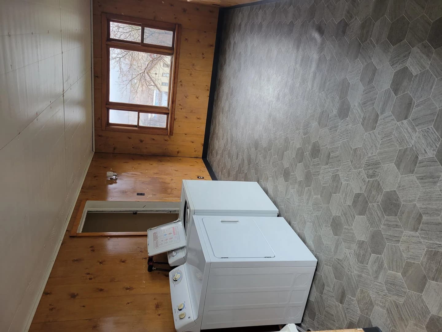 802 East South thumbnail 13