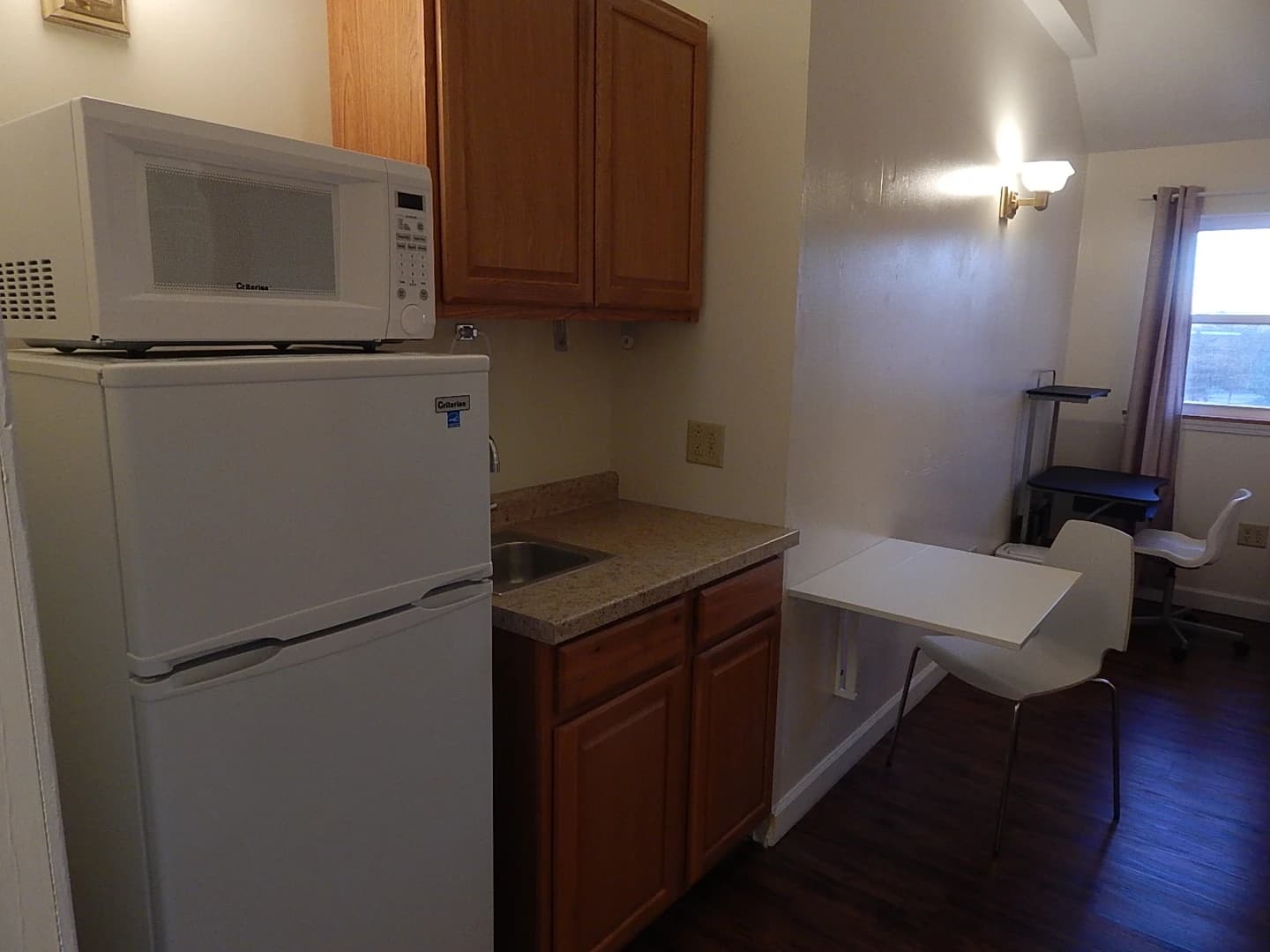 University Suites thumbnail 4