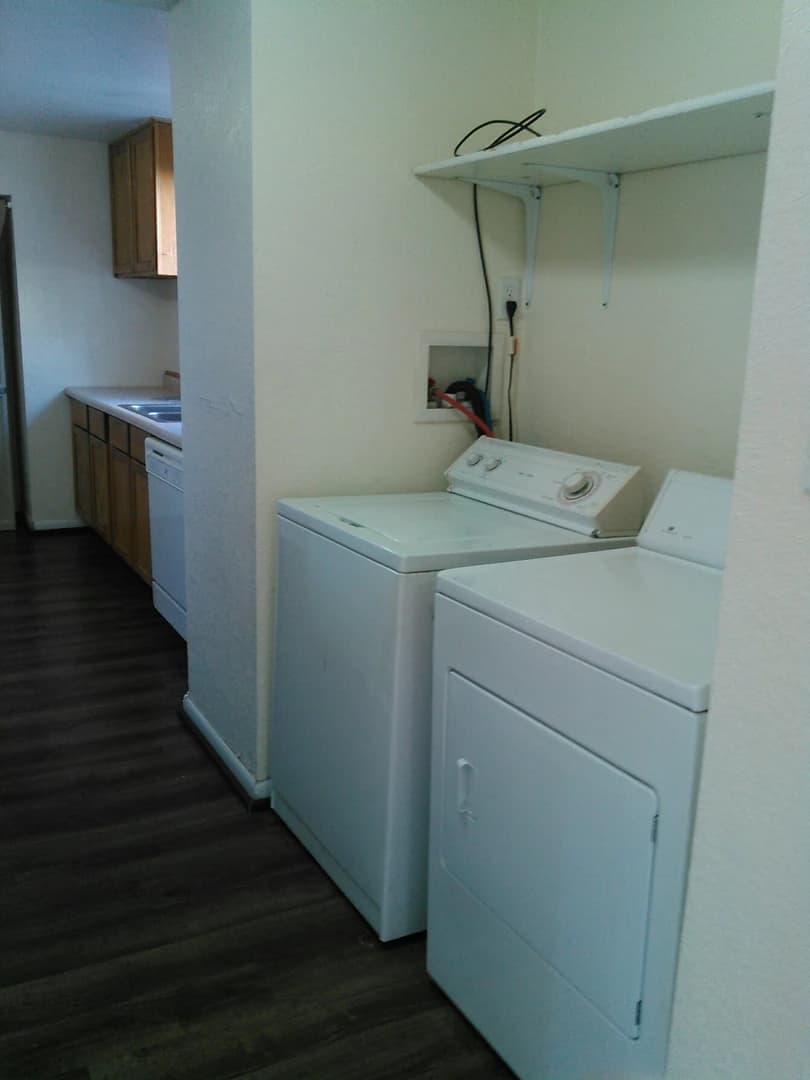 604 E. Houghton thumbnail 4