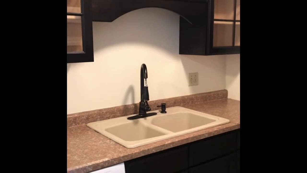 Lakeshore Apartments YouTube thumbnail 12